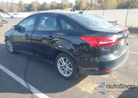 2017 Ford Focus Se z USA, uszkodzony, nr VIN 1FADP3F29HL249548